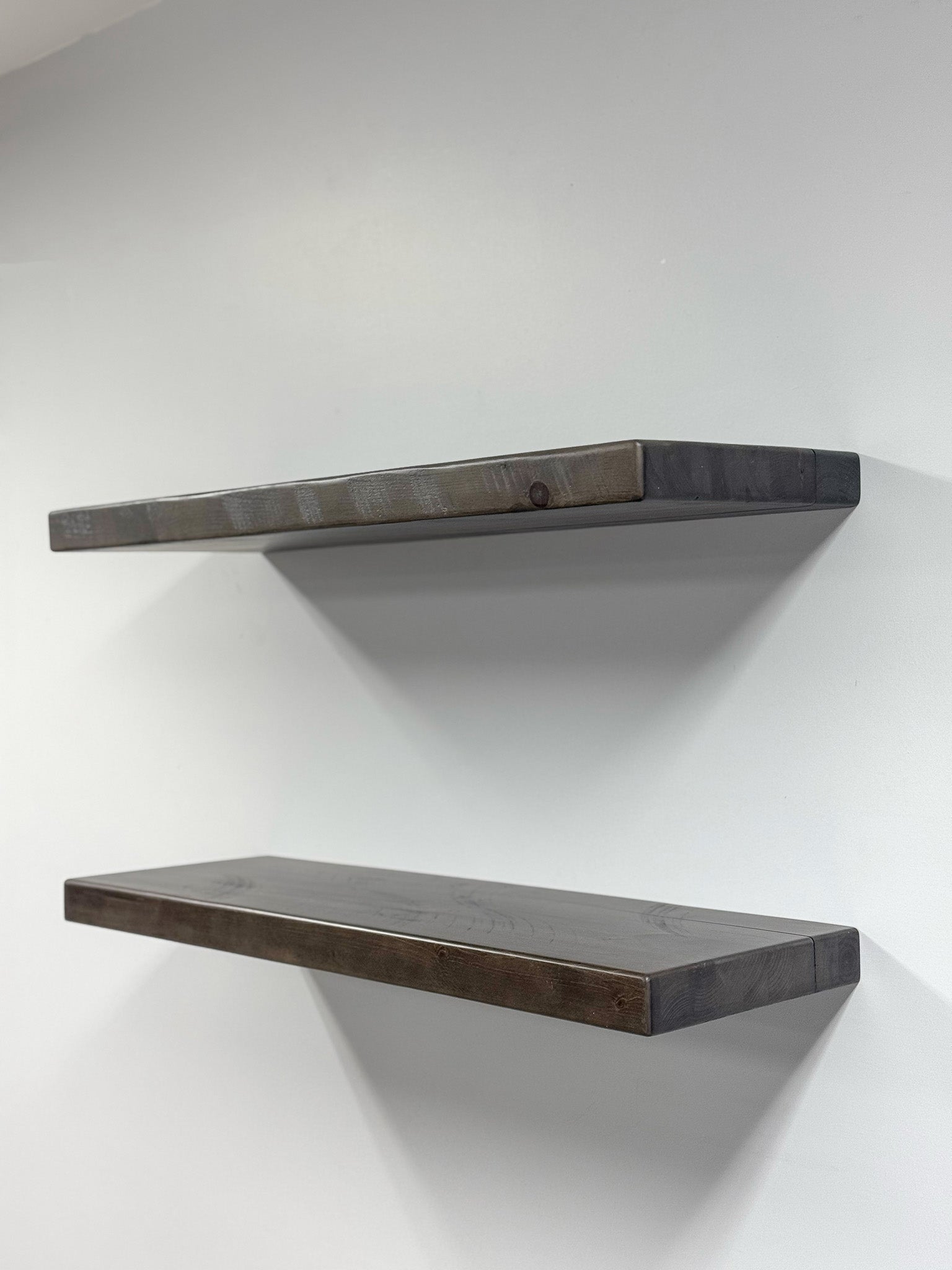 1 3/4" Classic Finished Floating Shelf Kit